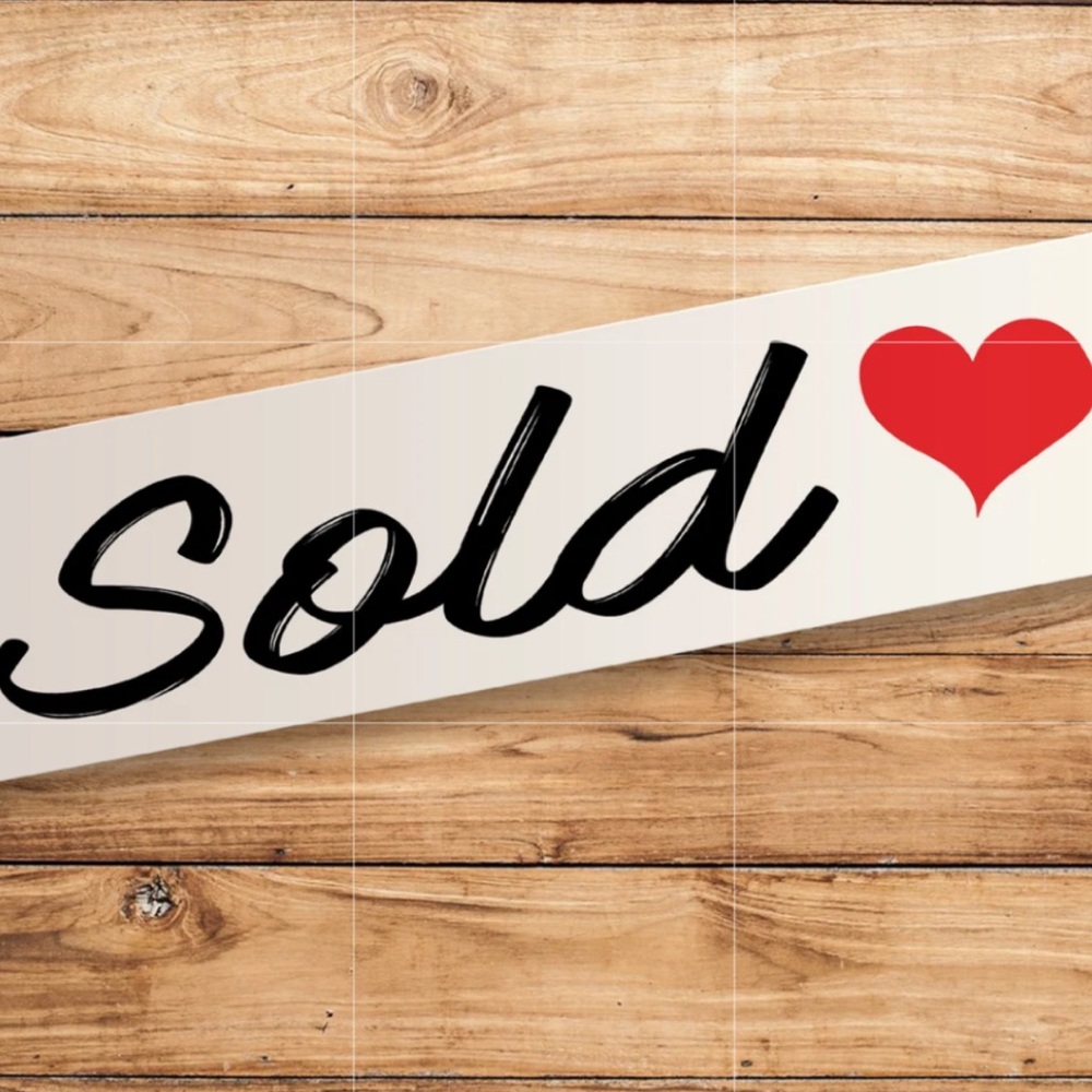Sold - Picture 1 of 1